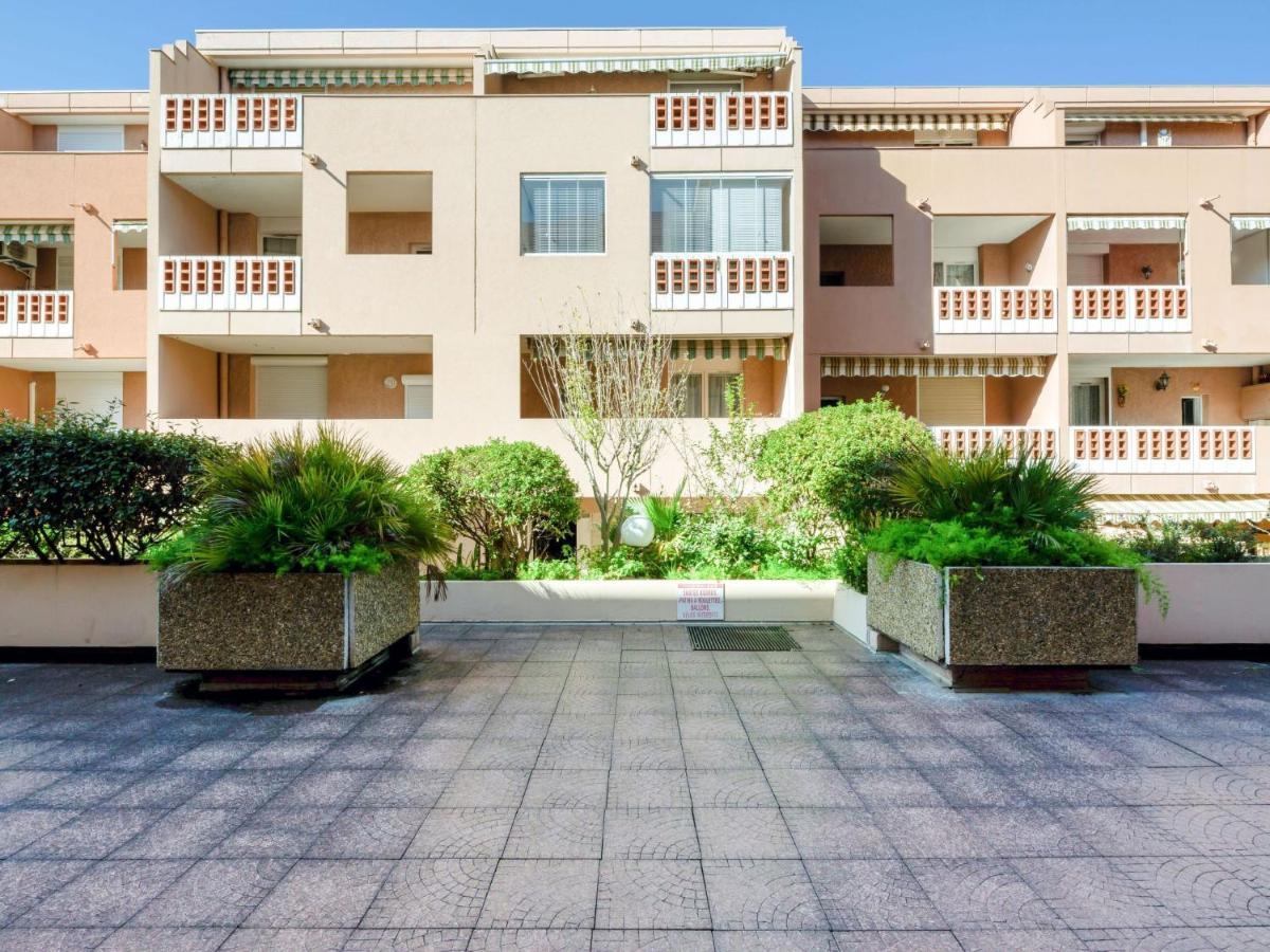 Apartment Regina-14 By Interhome Sainte-Maxime Bagian luar foto